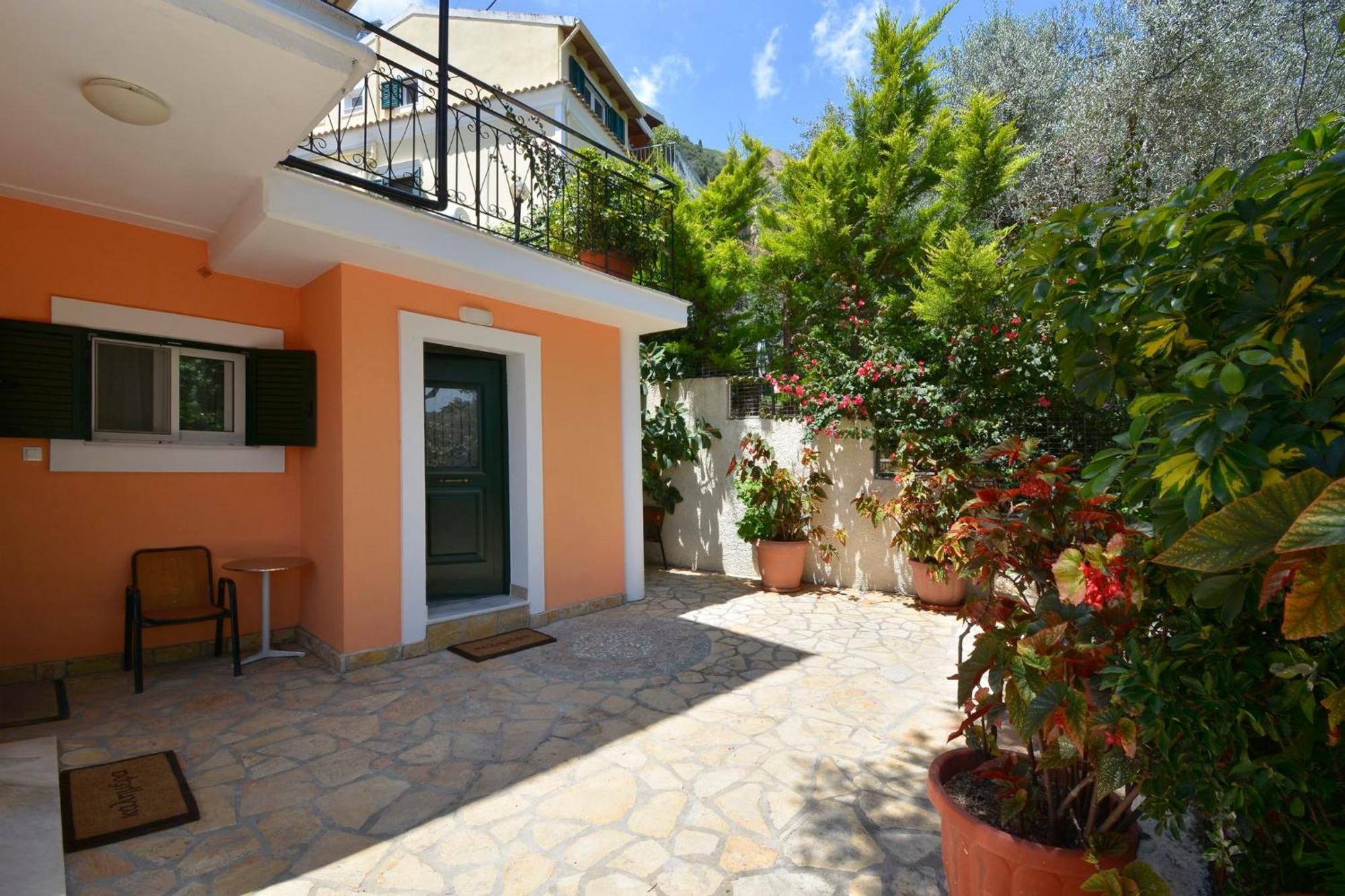 Rhea Complex Appartement *