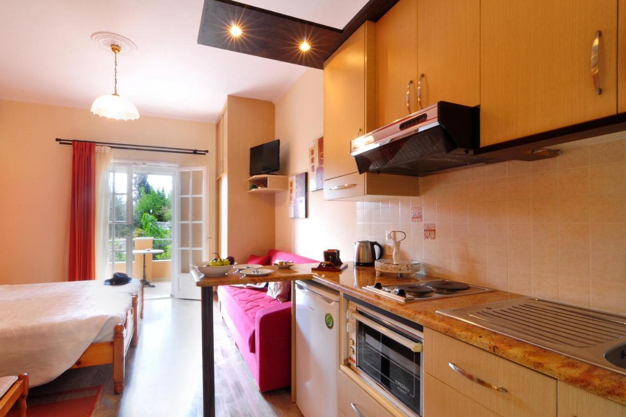 Appartement Rhea Complex *